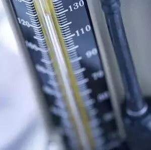 头晕、嗜睡是高血压的症状吗?