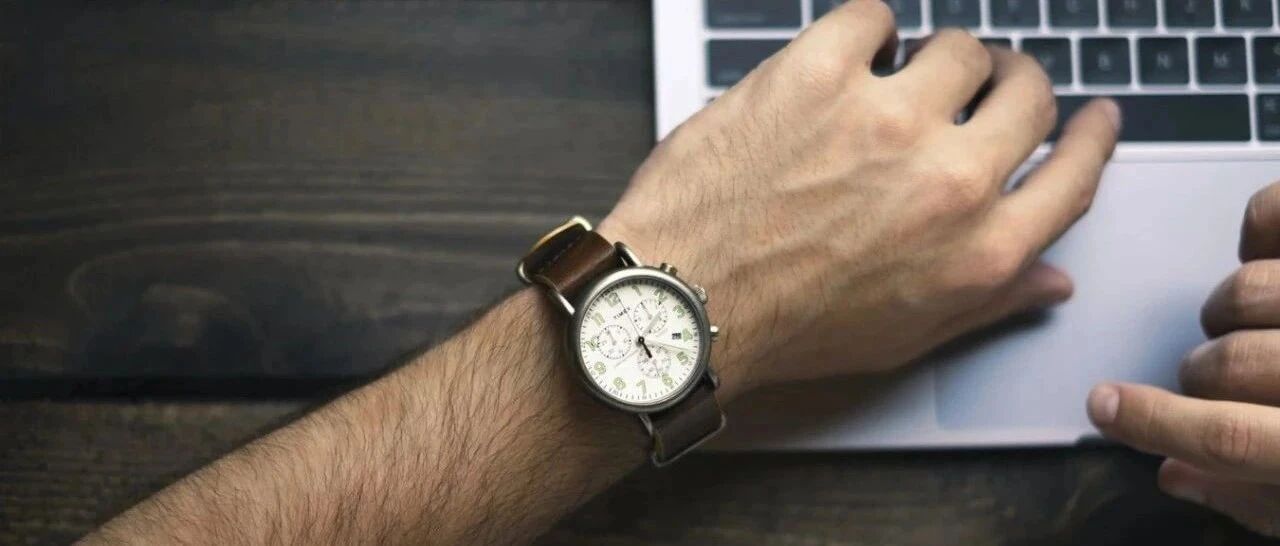 “现在几点了”别说成what time is it now， 老外会这么说...