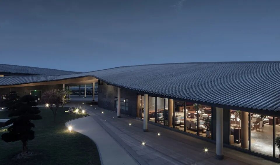 屋顶的曲线美建筑的第五立面各类异形建筑屋顶赏析