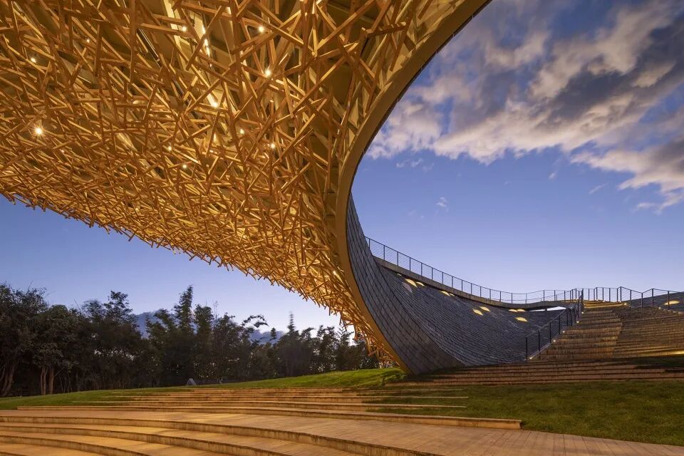 屋顶的曲线美建筑的第五立面各类异形建筑屋顶赏析