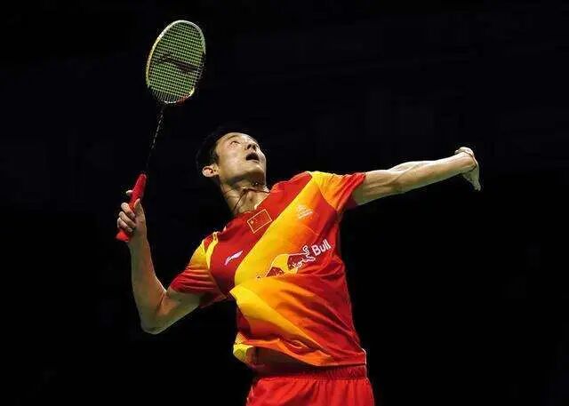 挥手与「超级丹」作别，爷的青春结束了。