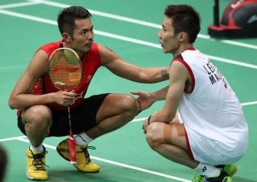 挥手与「超级丹」作别，爷的青春结束了。