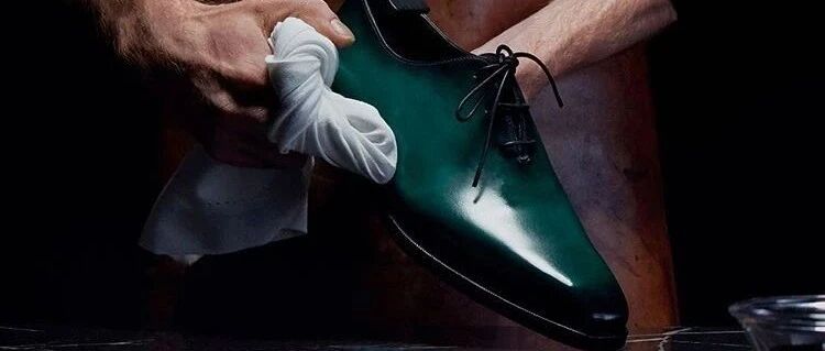 秋冬一定离不开皮鞋！你了解这4款经典皮鞋的搭配特性吗？