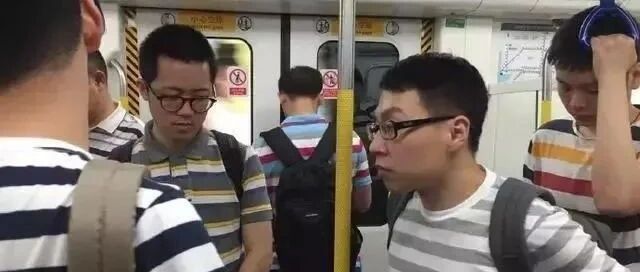 为什么程序员可以不要女友，但不会放弃条纹衫？