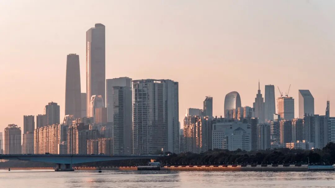 197亿！番禺*地块成交，万博版块进入价值裂变期，珠江铂世湾受益？