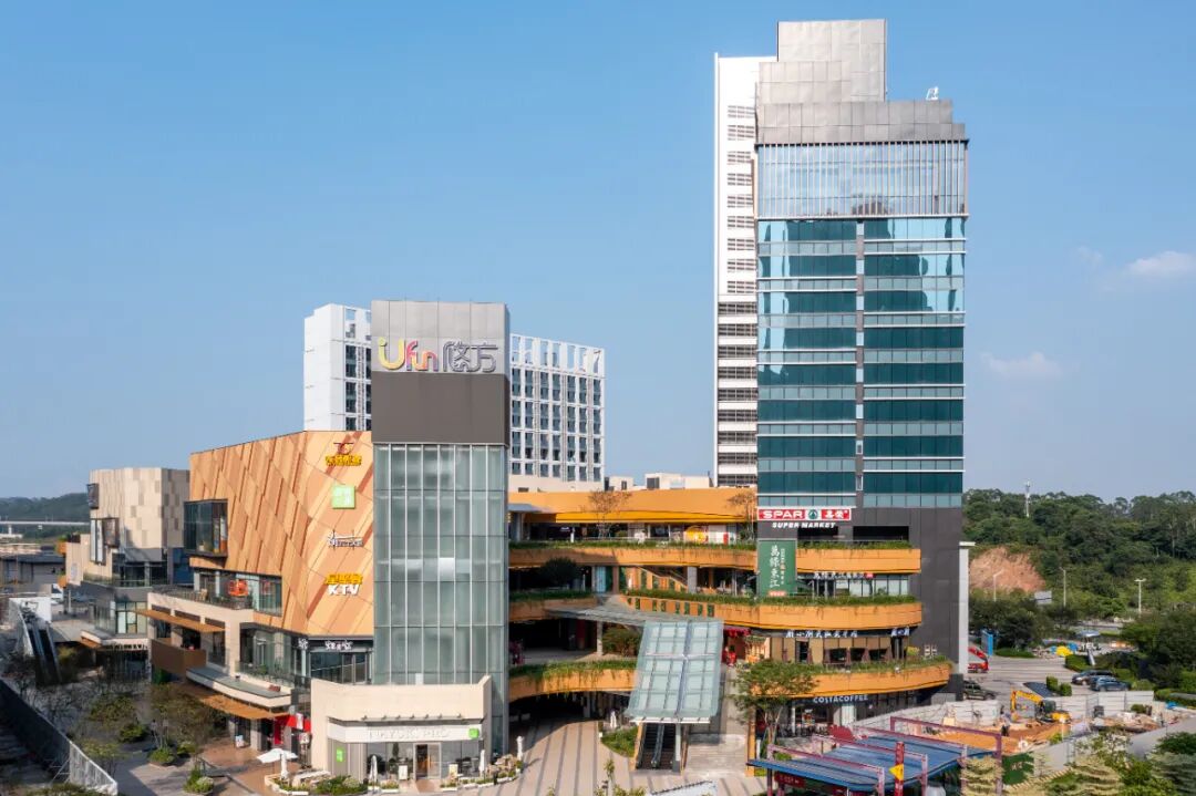 何棠下地铁边，凯德中新里，实景准现房，单价2.5万！