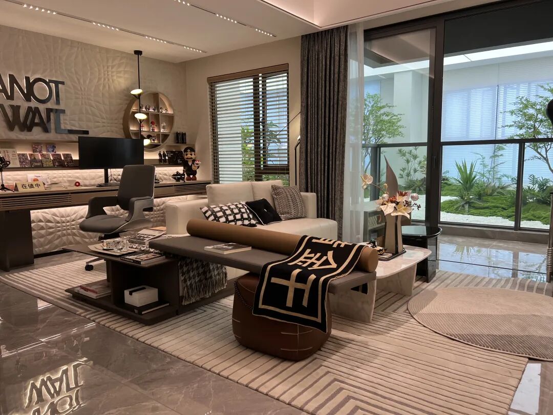 300万买主城区，保利和悦滨江VS广钢花城，怎么选？