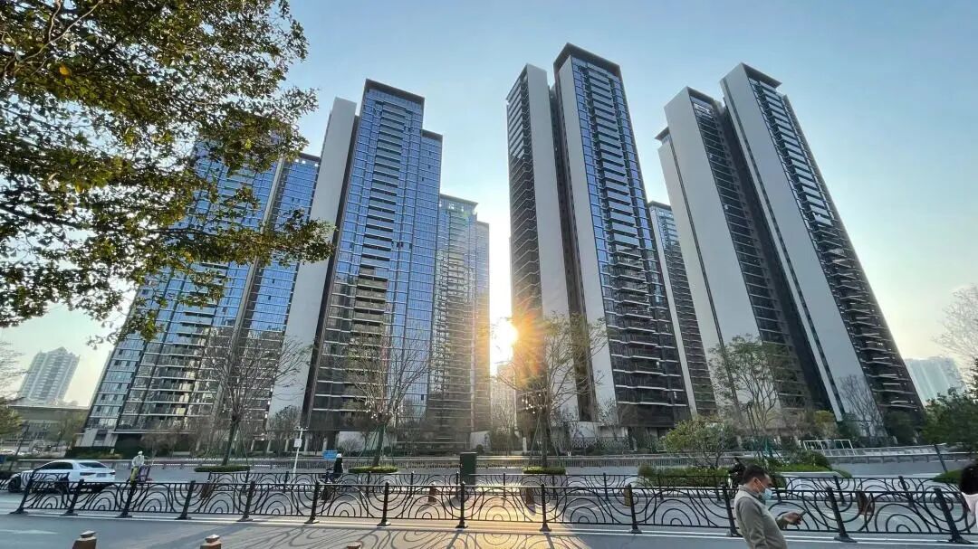 黄埔万科城市之光受不限购的福，客户激增！