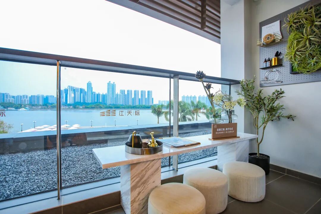 广州白云【五矿招商江天际】78-140㎡ 三*四房，总价320万起！