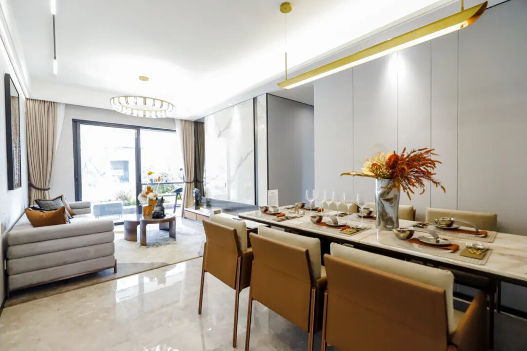 招商弘阳电建雍云邸、单价3.6万起！76㎡可做三房，95％得房率