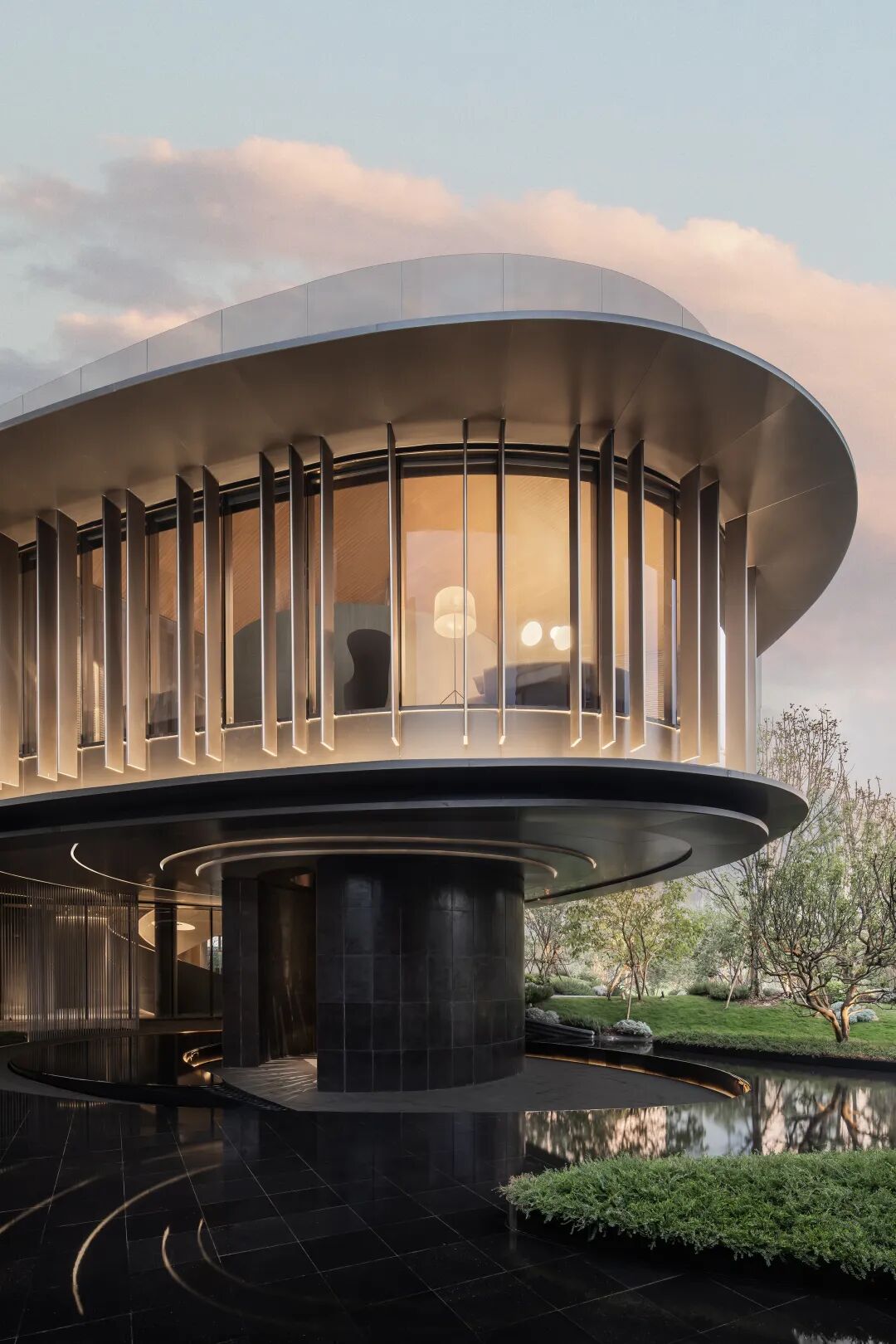 一年卖150亿，琶洲南TOD占领广州豪宅市场！