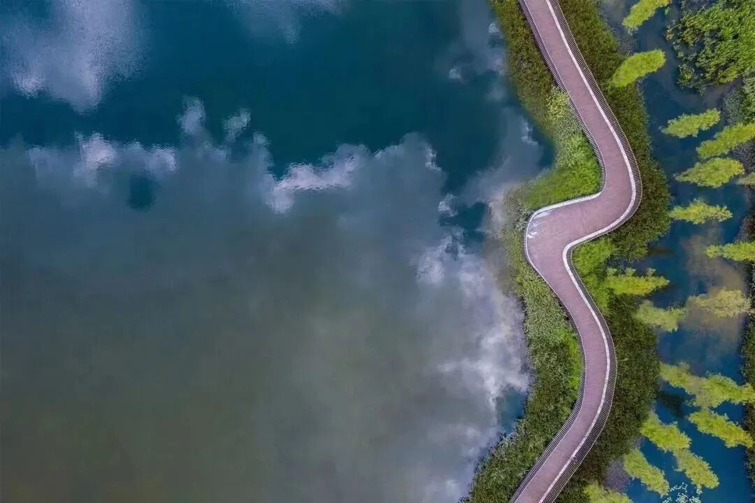 白云山豪宅，珠光云山壹号加推新品特价叠墅206-241 ㎡