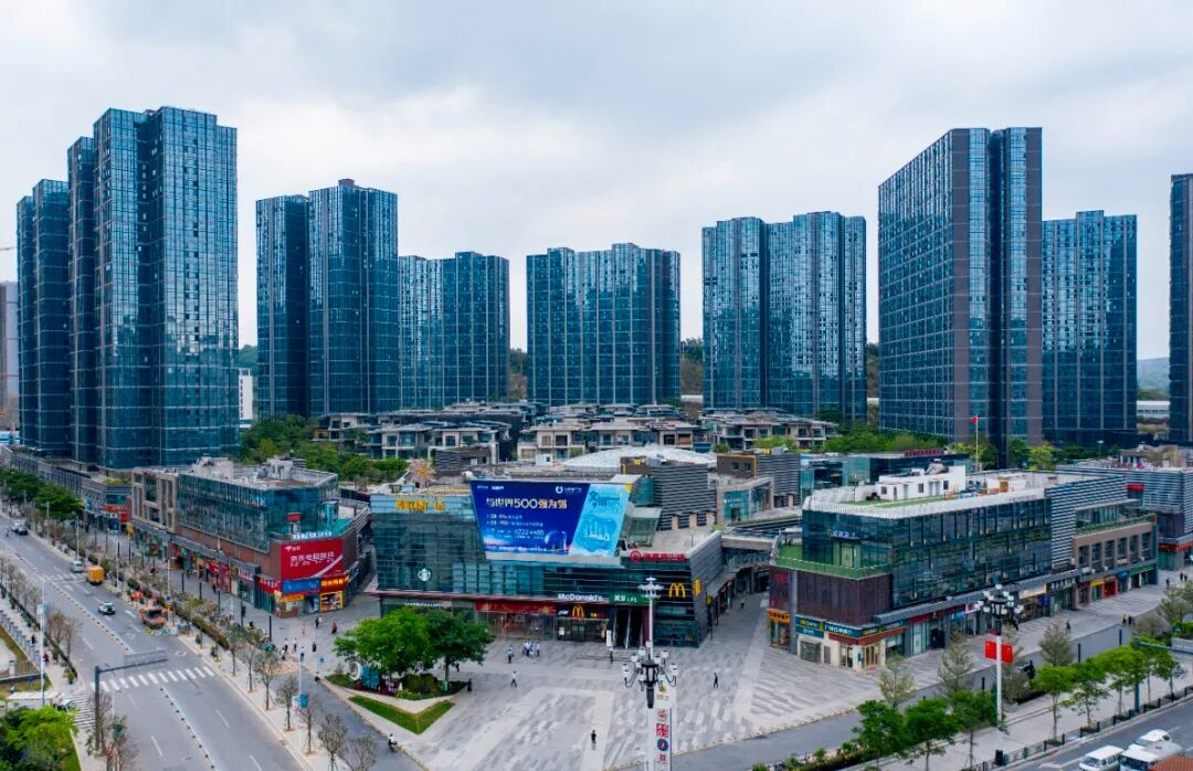 黄埔佳大瑞园93㎡~130㎡，即买即入住！