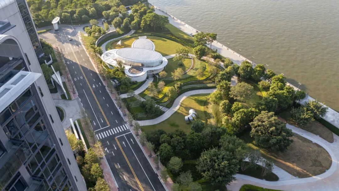 广州江景房海珠【越秀天悦江湾】总价千万，四房全南望江！