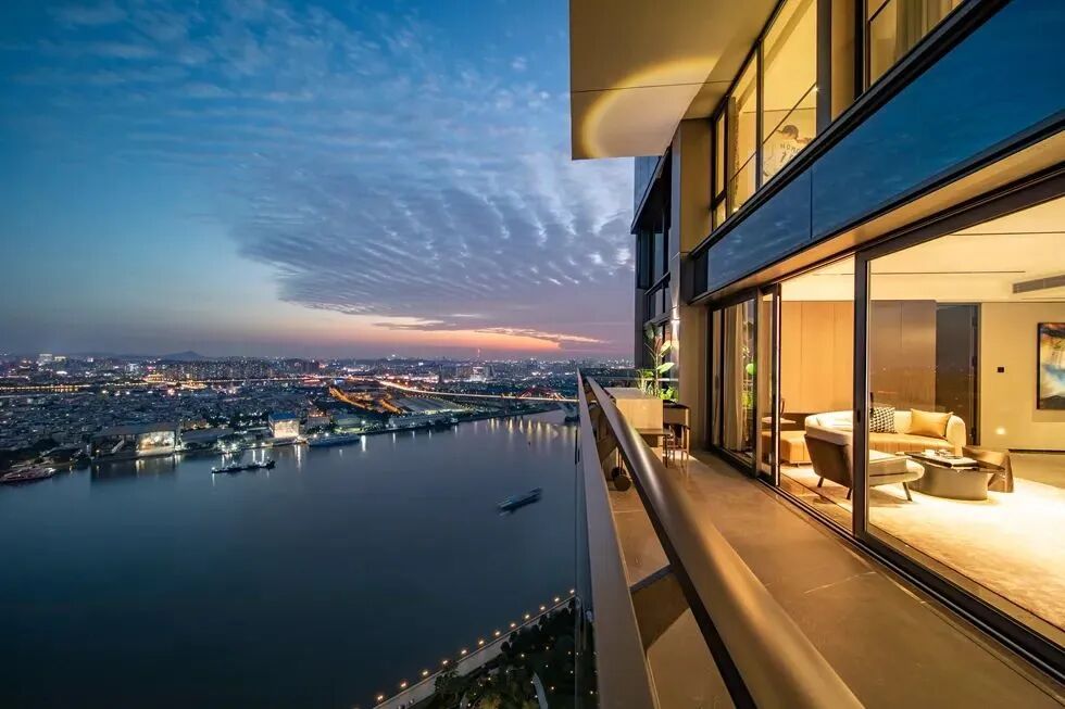 广州江景房海珠【越秀天悦江湾】总价千万，四房全南望江！