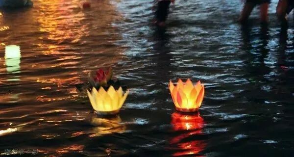 中元节 为逝去的亲人点一盏心灯 徐老师语文网 微信公众号文章阅读 Wemp