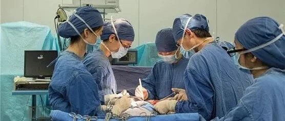 一姐妹双双确诊！这种癌越来越年轻化，有这症状的快就医！