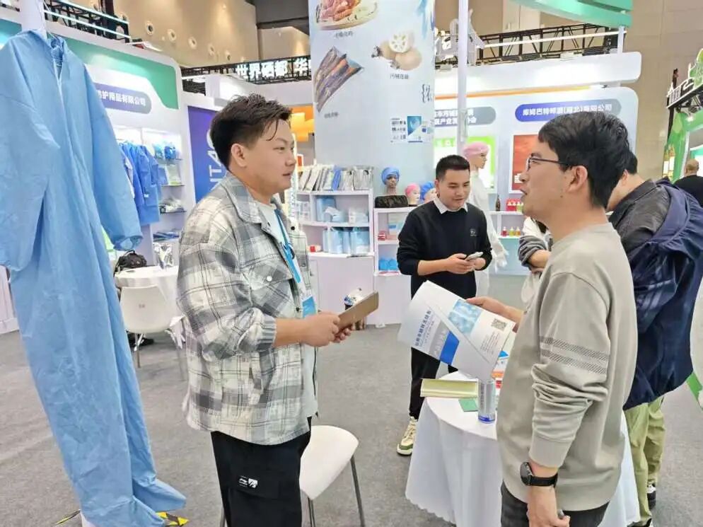 医疗展会要怎么招商乘展会东风 聚产业动能——静安寺街道赴海口第六届消博会、武汉世界大健康博览会开展招商活动_https://www.jmylbn.com_新闻资讯_第9张