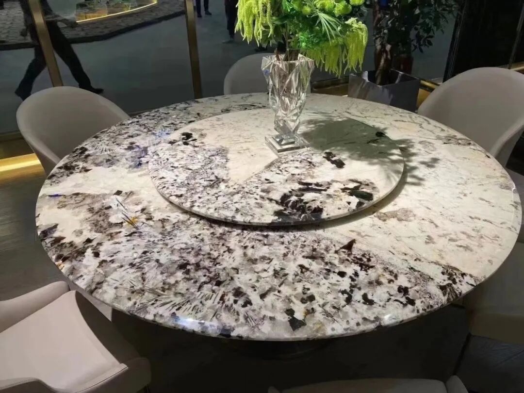 Quartzite Patagonia Quartzite Round Tables.jpg