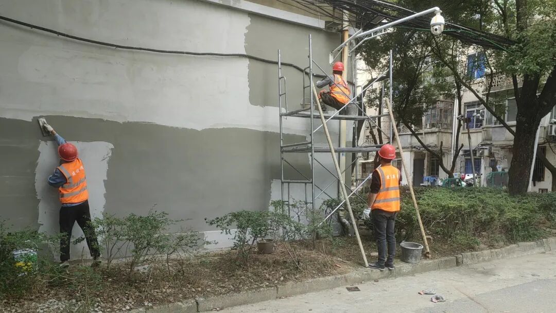 青云譜區(qū)2025年老舊小區(qū)改造二期項目全面施工 惠及3131戶居民