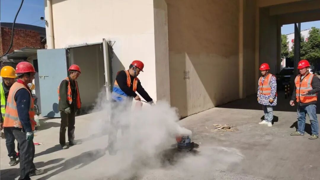 南昌市政建設(shè)集團開展2025年消防宣傳月活動 筑牢企業(yè)安全生產(chǎn)防線