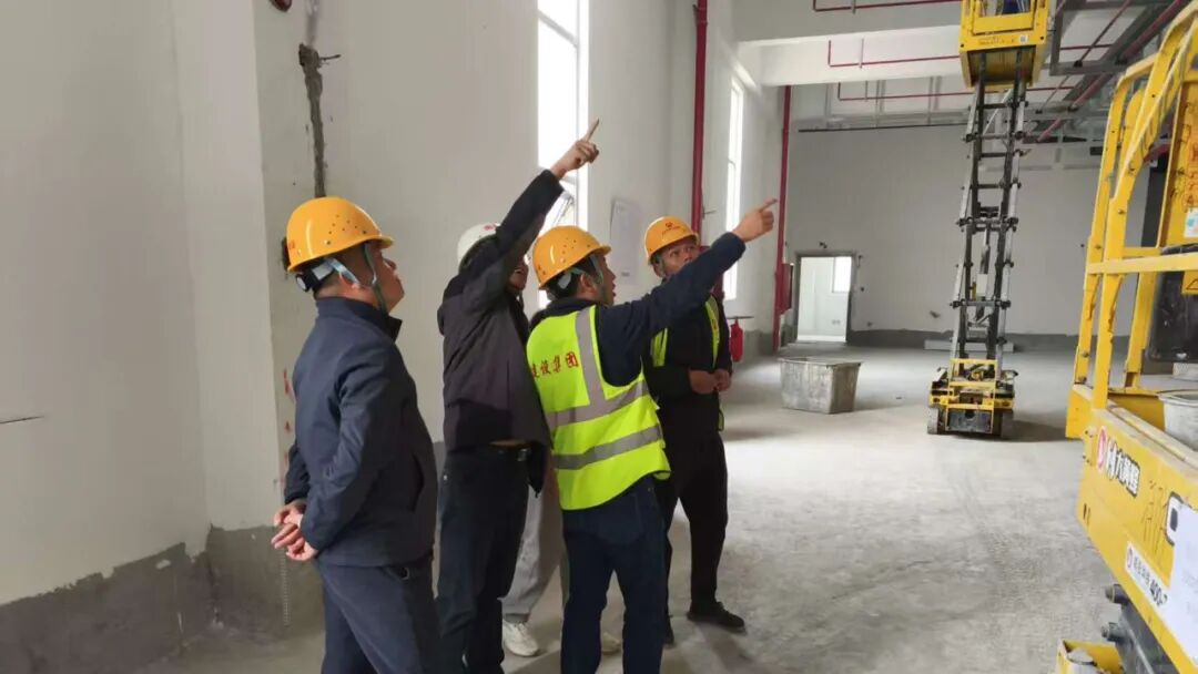 南昌市政建設(shè)集團開展大風(fēng)天氣安全隱患專項檢查 筑牢冬季施工安全防線