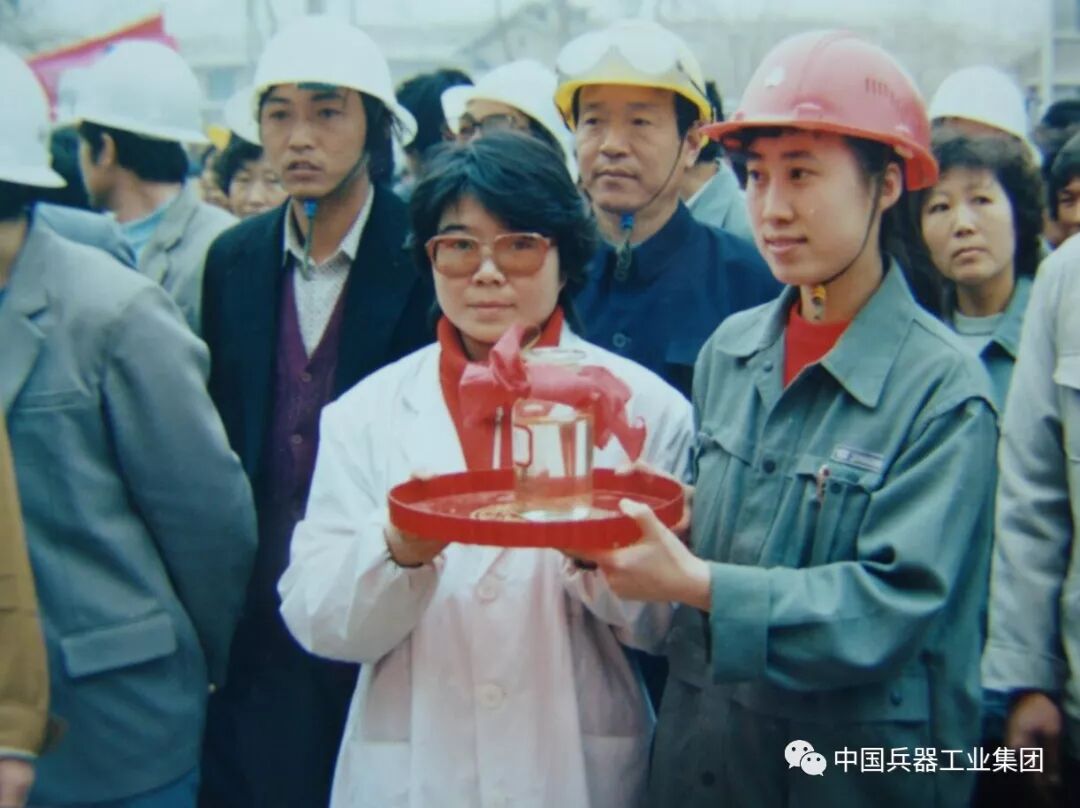 消防炮塔價格_2公斤消防氧氣瓶價格_消防炮塔t12的價格