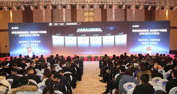 12型北奔重卡齐亮相，你pick哪款？