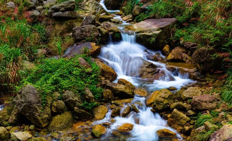 夏天的三清山，感受扑面而来的美好（附:游玩攻略）