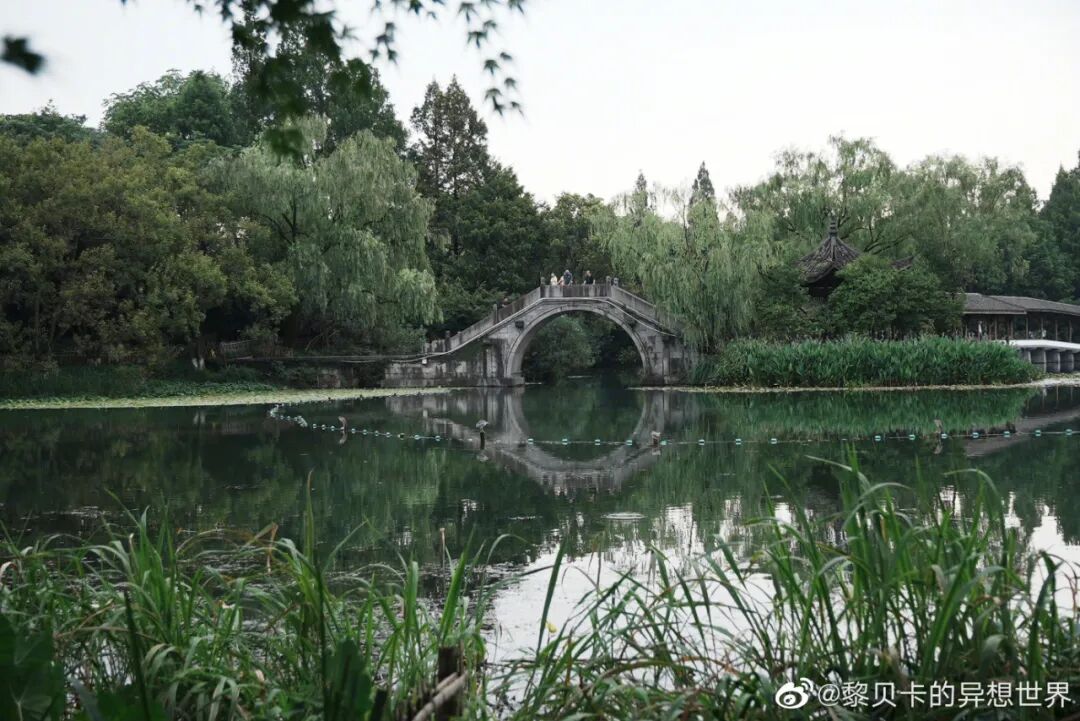 【时尚】攒了4个月，最近爱穿的衣服一次性分享给你们（组图） - 10