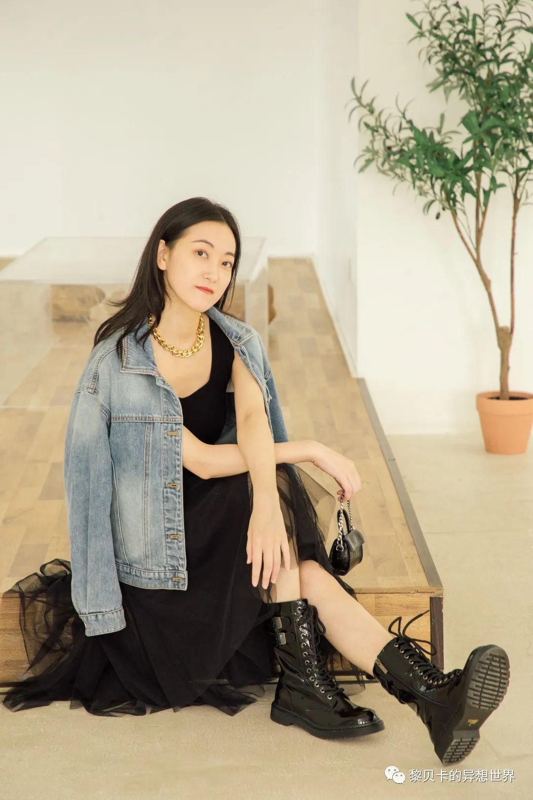 鞋子裸色还是黑色_裸色鞋子搭配_裸色长裙配什么鞋子
