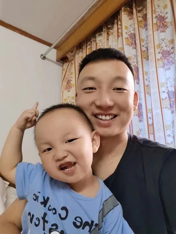 错换人生28年姚策离世亲友相继发声