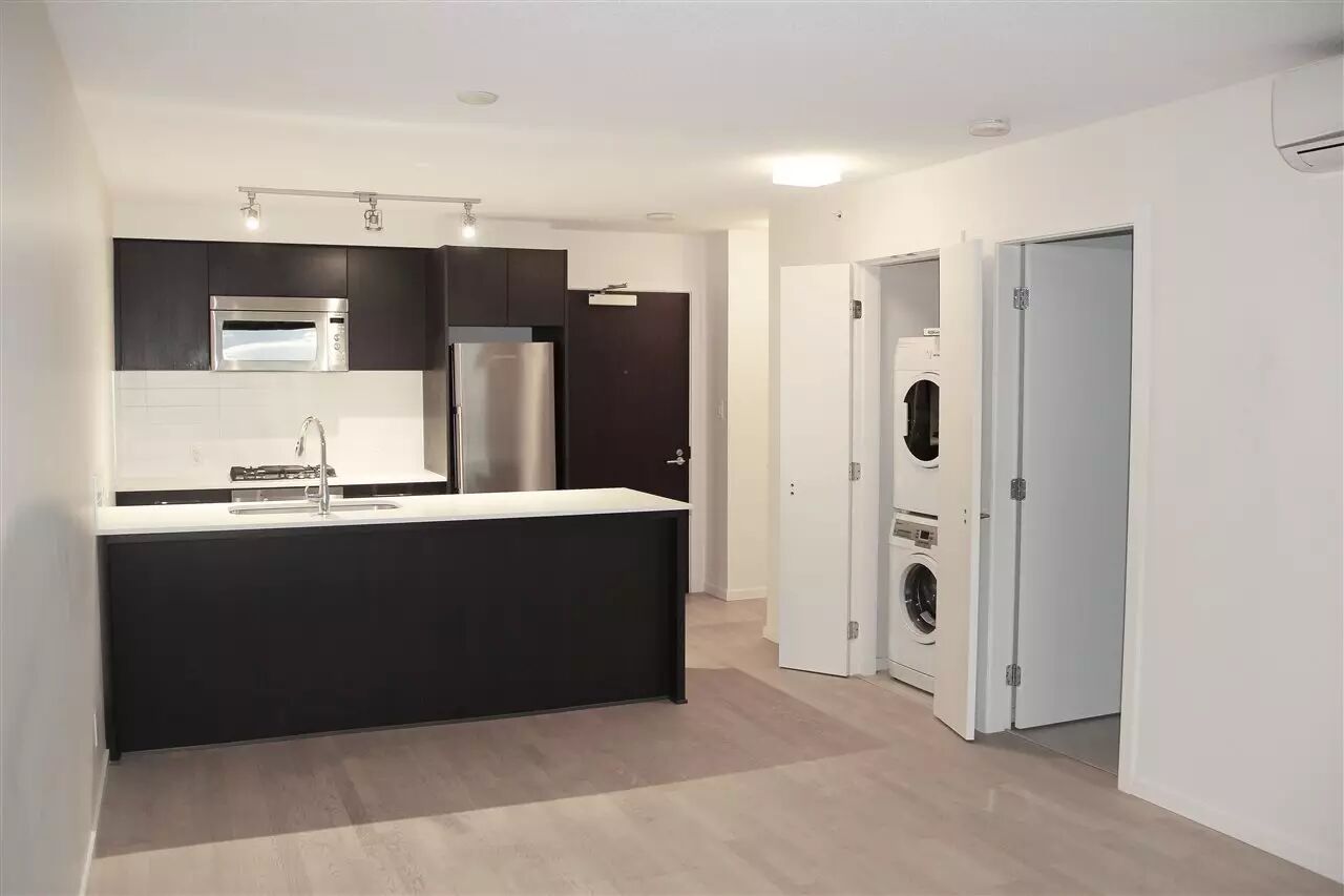 ackroyd road列治文 richmond聯繫人kevin lynch28233房龄停车位洗手