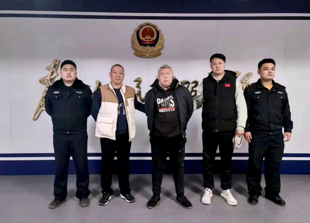 办过程中,侦查员发现该案上线苏某收取毒资的方式和规律涉嫌洗钱犯罪