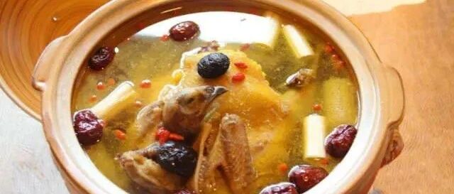 老了还想走得动，每周吃一次，补关节、强筋骨~