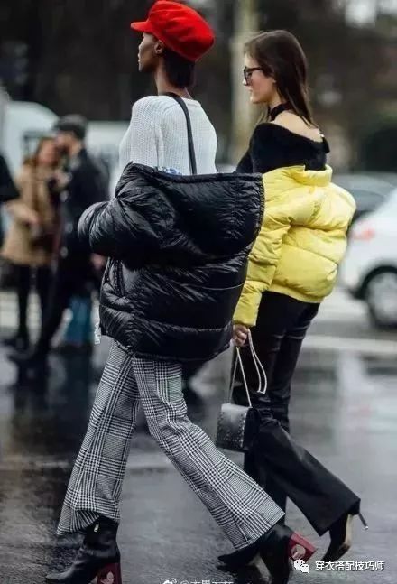 羽絨服：冬裝羽絨服怎麼搭配好看？羽絨服+闊腿褲才是冬天最保暖的時髦CP！！ 時尚 第18張