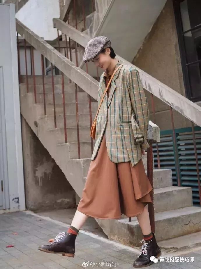 大衣搭配：放過羽絨服吧！2019年大衣+裙子才是王炸cp！想不美都難！ 時尚 第32張