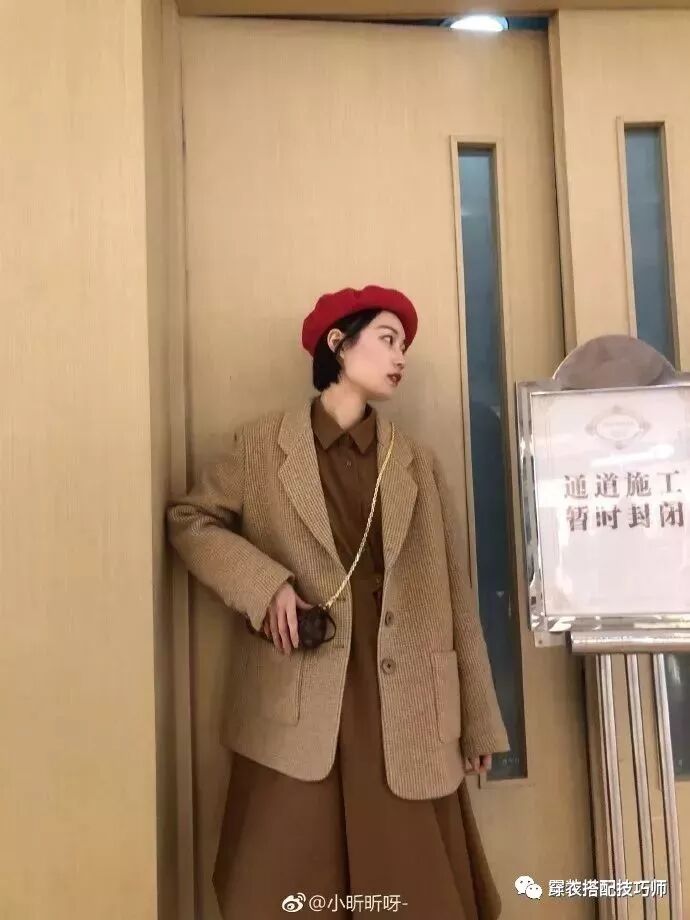 大衣搭配：放過羽絨服吧！2019年大衣+裙子才是王炸cp！想不美都難！ 時尚 第33張