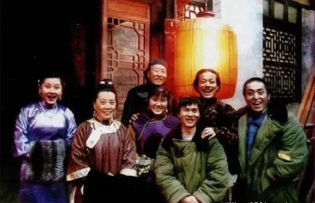 简历表格下载word格式 个人简历表_何赛飞个人简历_简历中个人业绩介绍