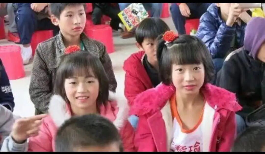14岁中国最小冠军家境曝光，一句话说出拼命真相：我想赚钱给妈妈治病(图8)