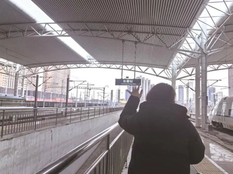 连续两年浙江女孩组团来吉林过春节