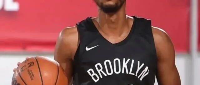 再见，NBA！十字韧带撕裂，再努力也回不去了……