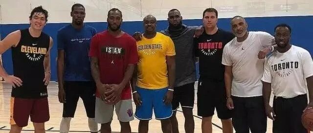 冲上热搜！湖人新帅是他？这人5年3冠啊