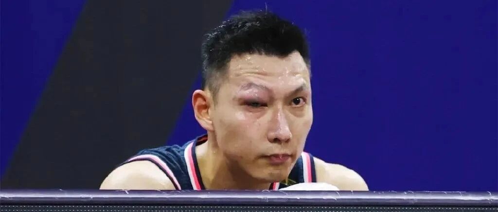 被打肿到睁不开眼！阿联气炸了！20年来，广东第一次没了