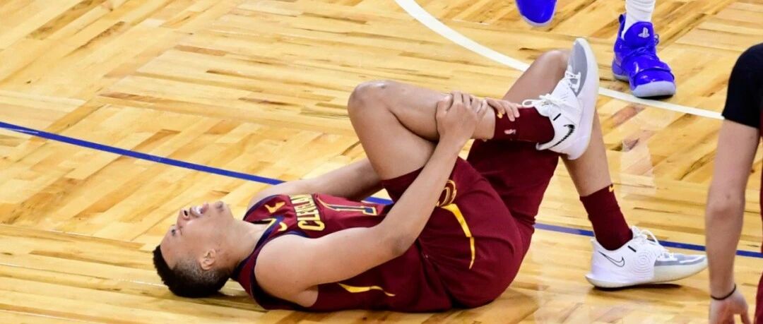 无对抗倒地！5年3次报销！天才毁于伤病