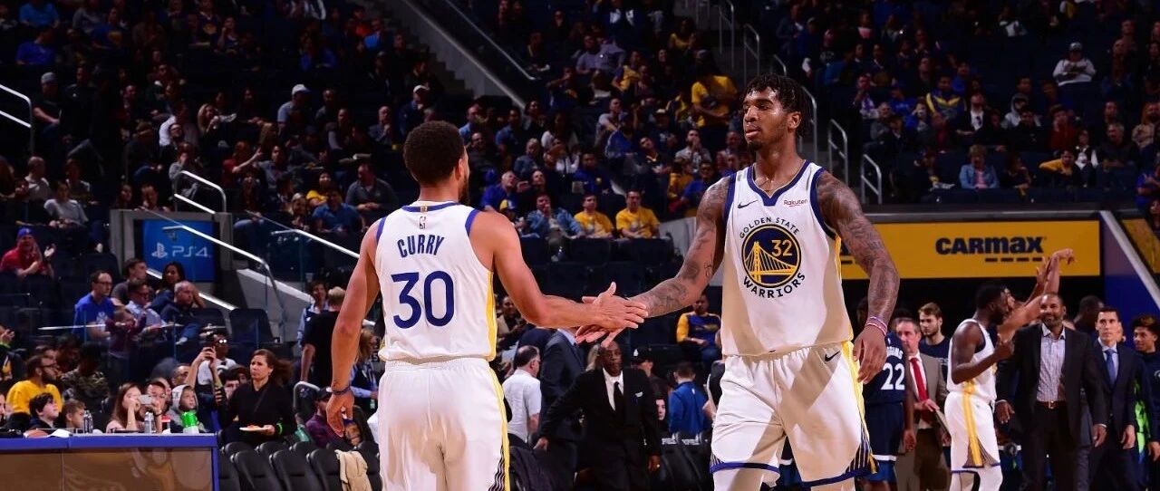 高位扭伤+骨折！主将赛季报销！勇士太TM难了