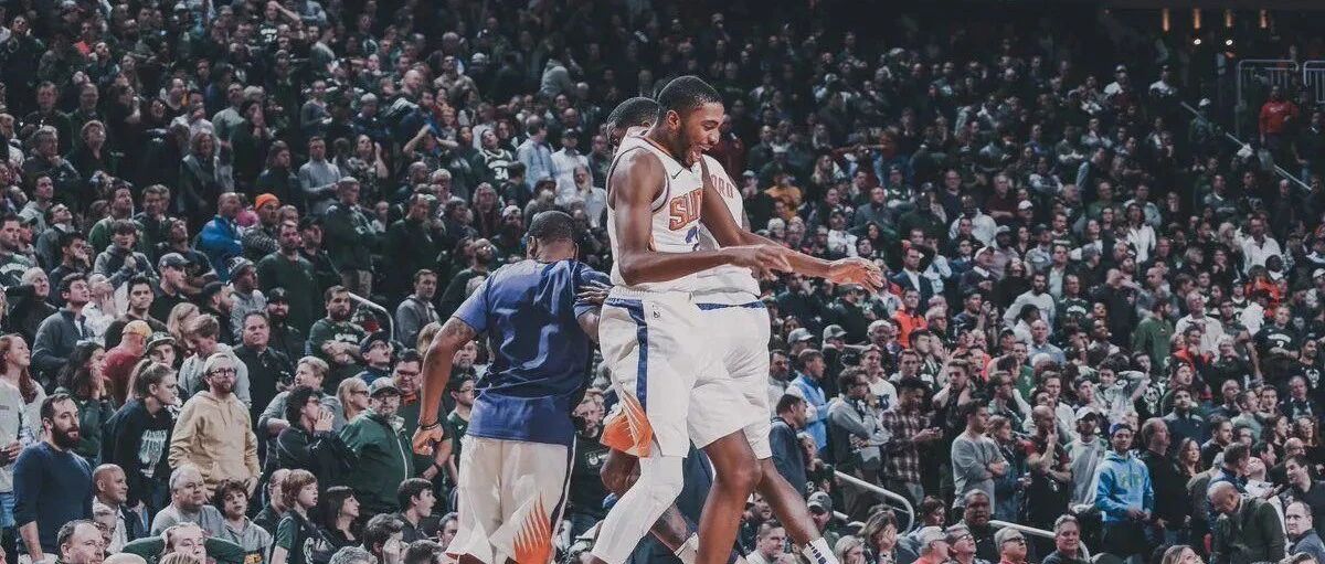 单场33助攻只有3失误！保罗带队真牛逼！场均9分被他带成顶级3D