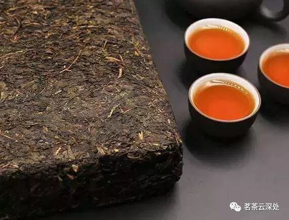 黑茶每年涨幅20-30%，这些名人都是黑茶的忠实粉丝