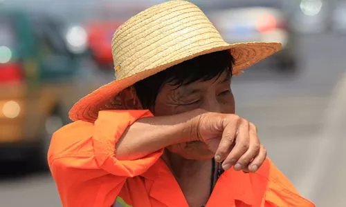 摩福男人展：夏天里的男人，穿什么都是错？！但这群人的穿搭不得不服！！