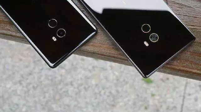 小米mix2s和小米8_小米8和小米mix2s对比_小米mix2s多少钱